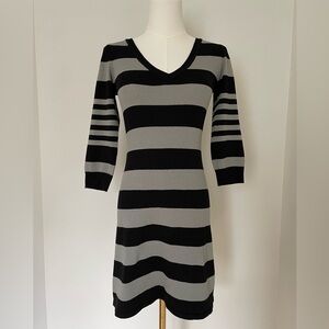 Vintage H&M Vneck Tunic/Dress Size XS